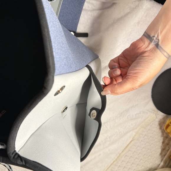 NWOT Annabella Aztec Jen & CO Neoprene Tote - Picture 10 of 11